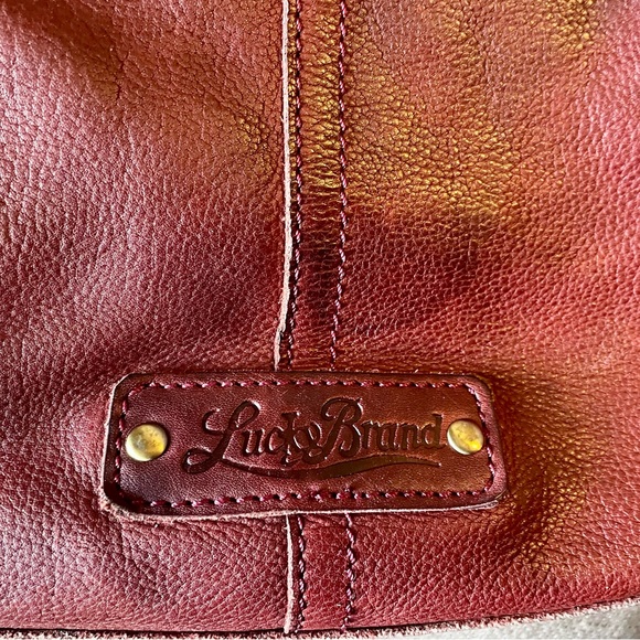 Vintage Lucky Brand Jeans Distressed Leather Flap Shoulder Bag Purse Brown Red - Picture 6 of 11